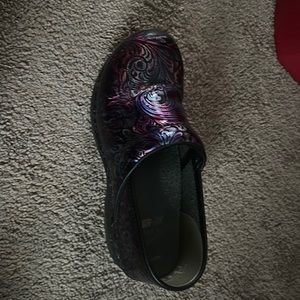 Multi color Dansko shoes size 8/12 in good condition